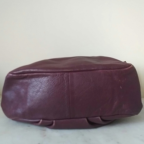 MARC JACOBS - large lilac soft leather shoulder bag - Picture 3 of 11